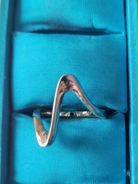 Tocara Sterling Silver Wave Ring